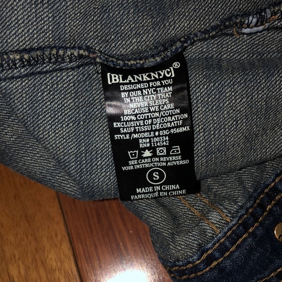 Blank NYC Floral Embroidered Jean Jacket - Picture 8 of 11